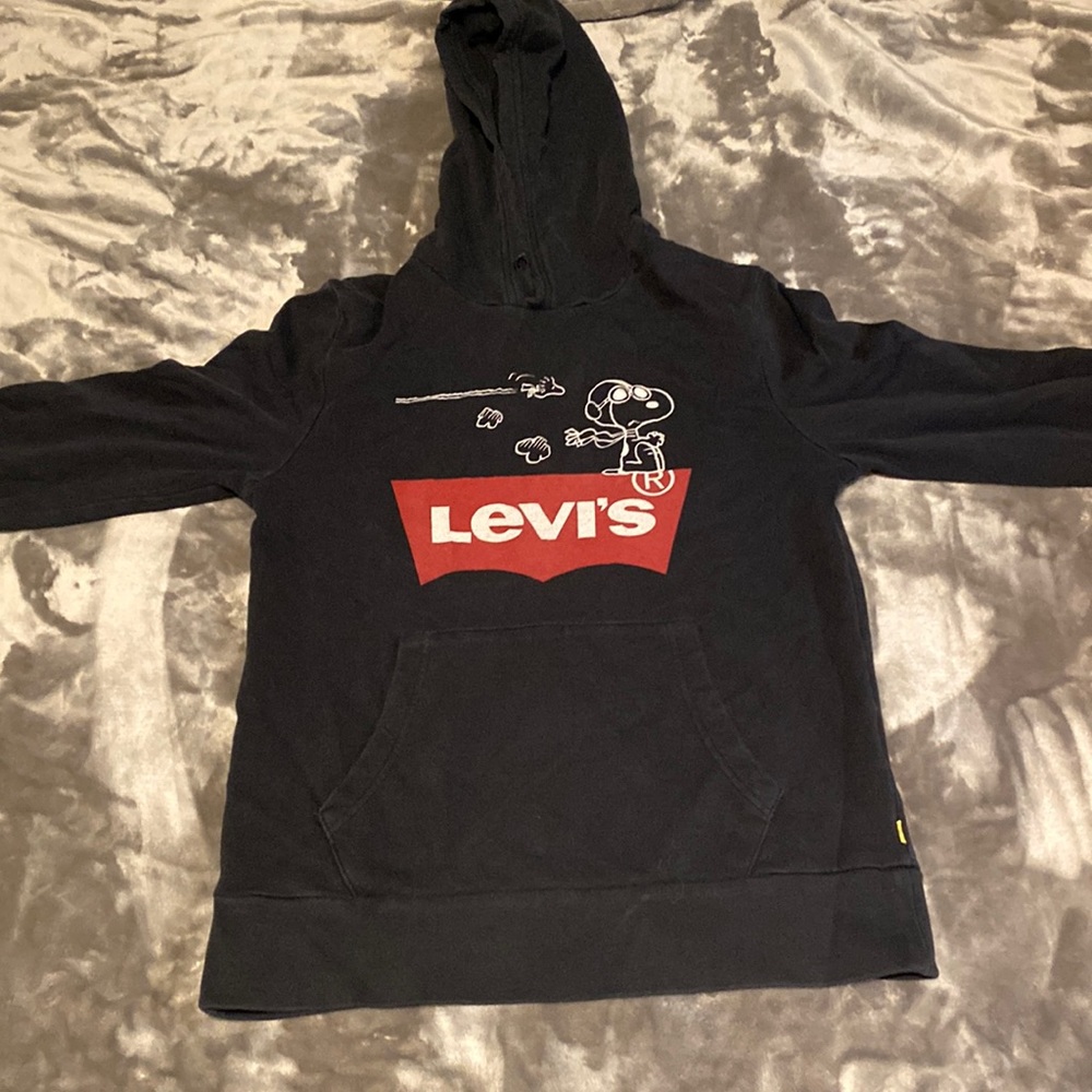 Levi snoopy hoodie and black size small in men